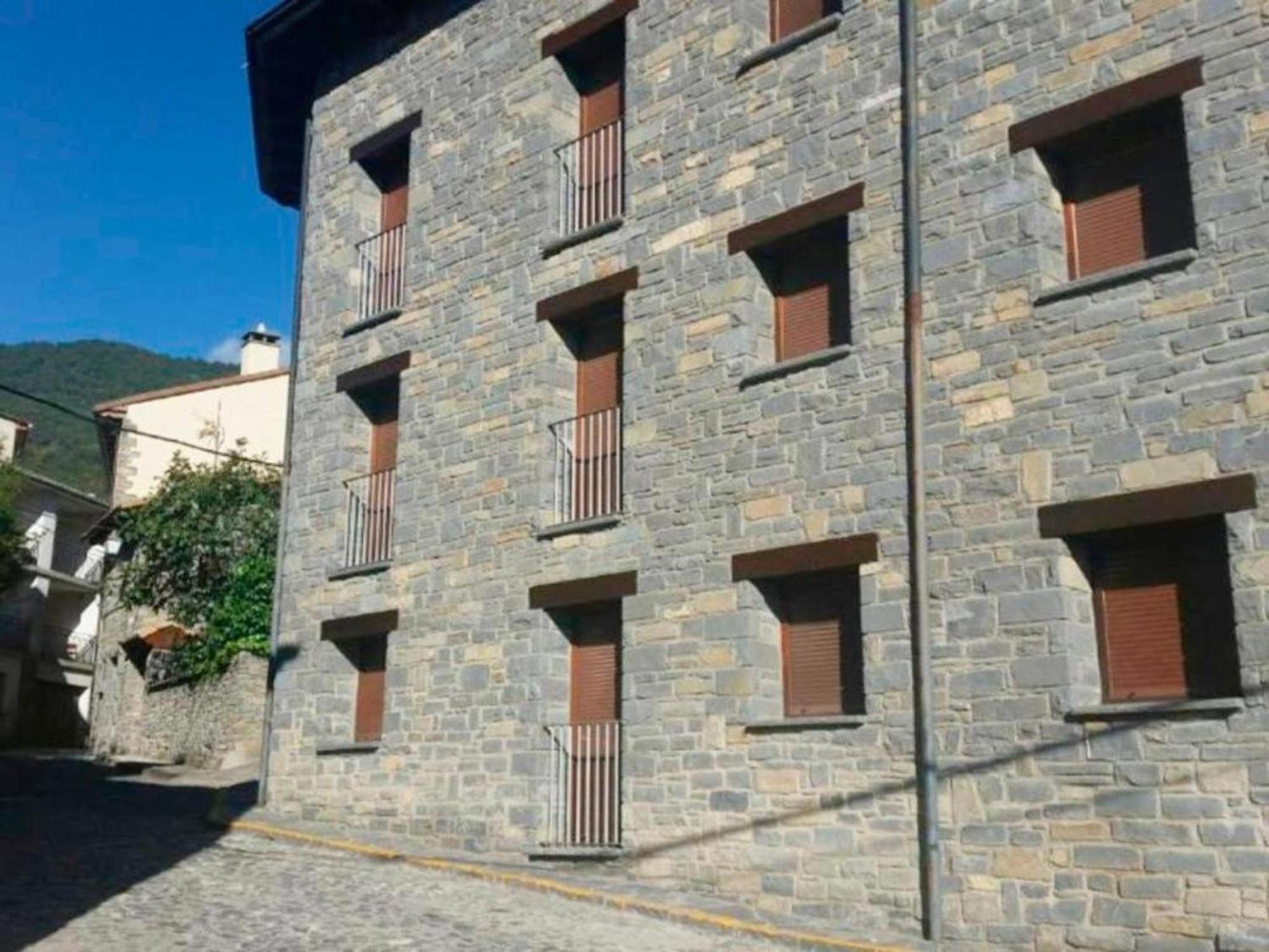 Apartamentos Biescas 3000 المظهر الخارجي الصورة