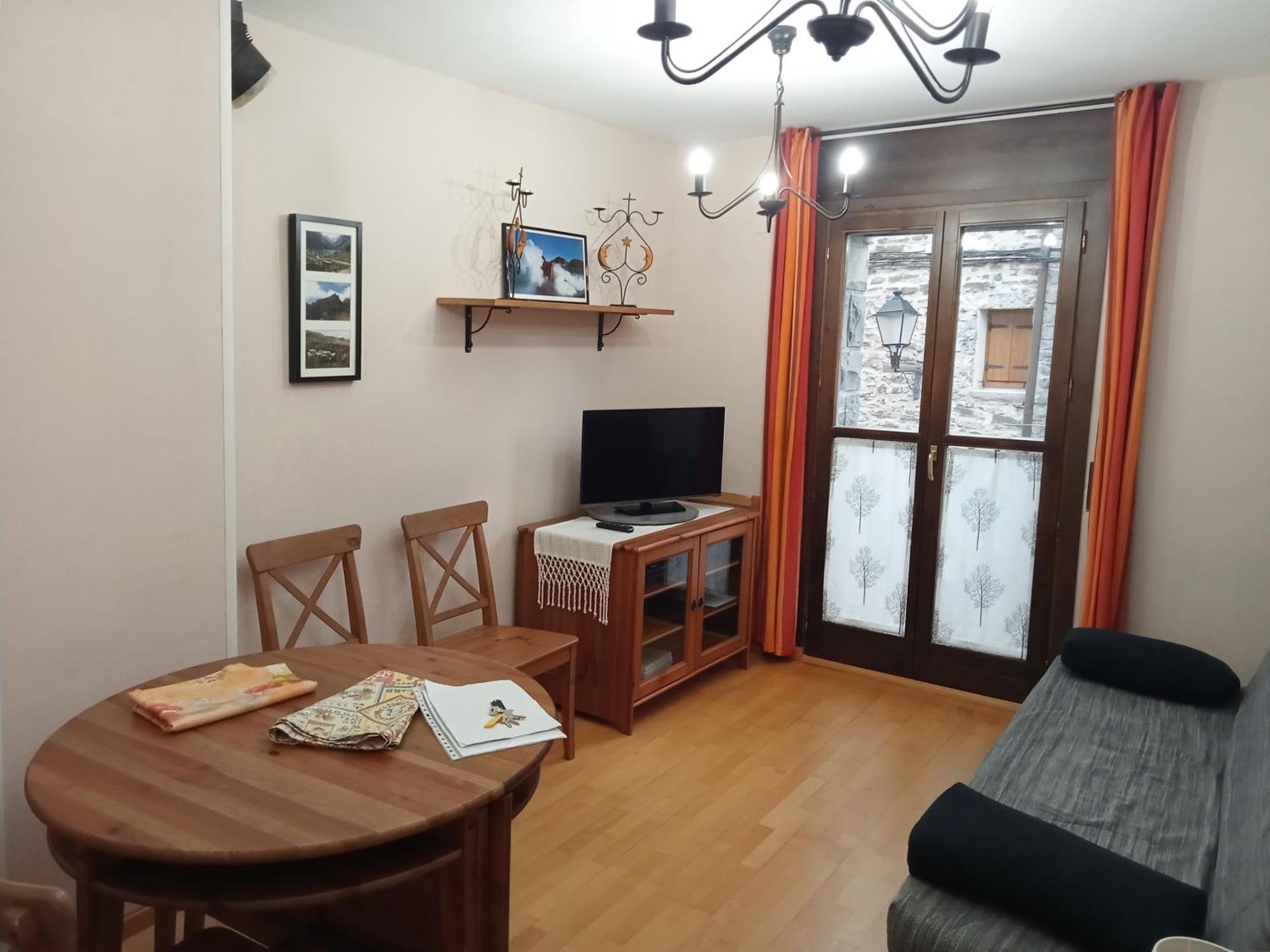 Apartamentos Biescas 3000 المظهر الخارجي الصورة