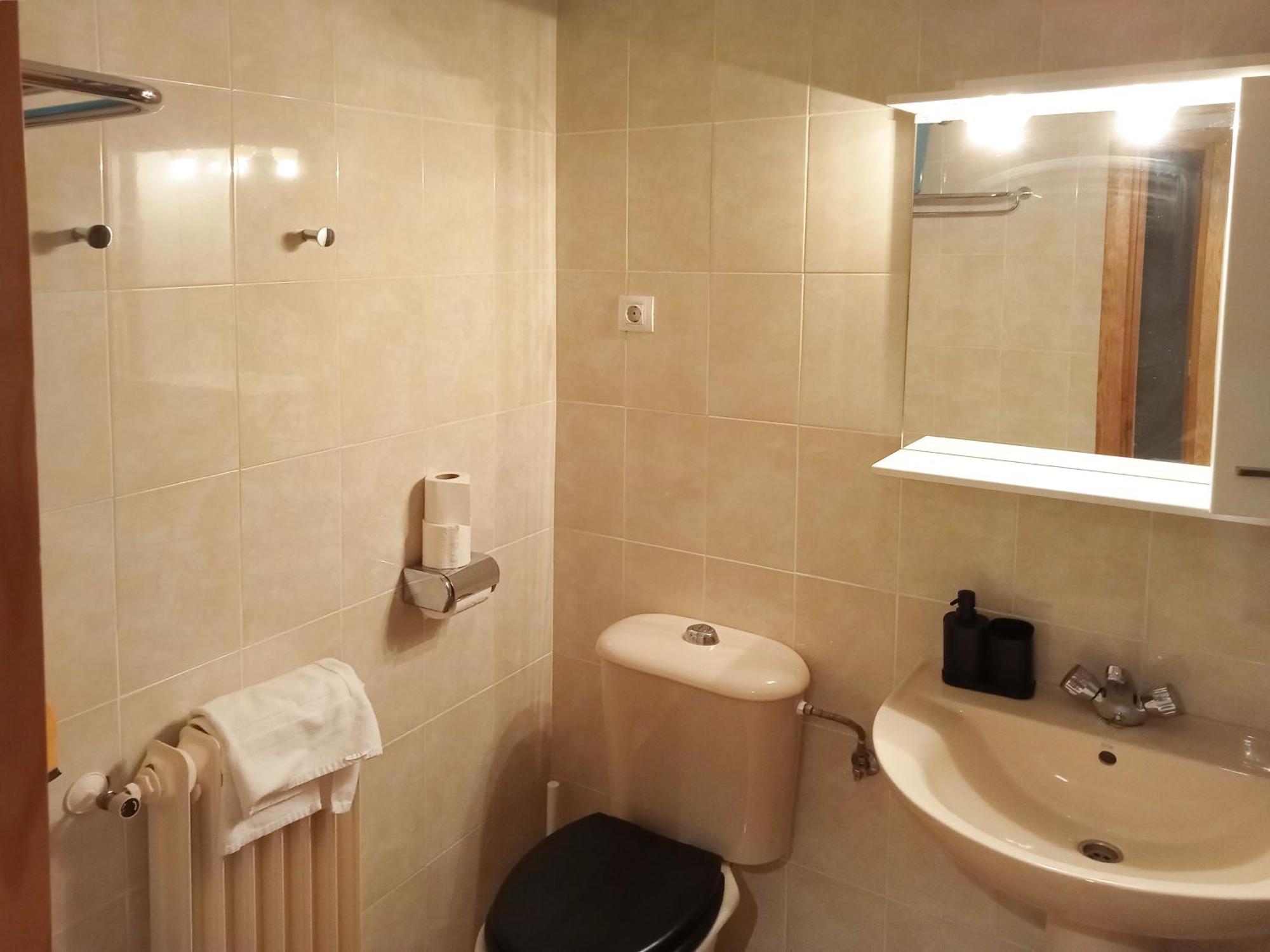 Apartamentos Biescas 3000 المظهر الخارجي الصورة